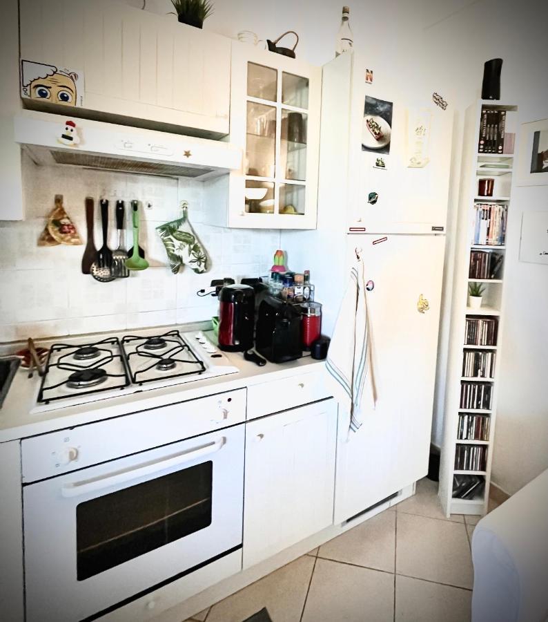 Cozy 55-M2 Flat Close To The Countryside In Нарни Экстерьер фото